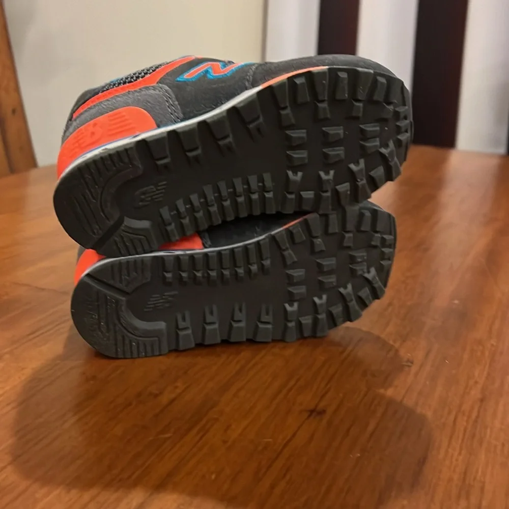 New Balance KL5749OI 574 Shoes Sneakers new Boys Girls Toddlers Size 5